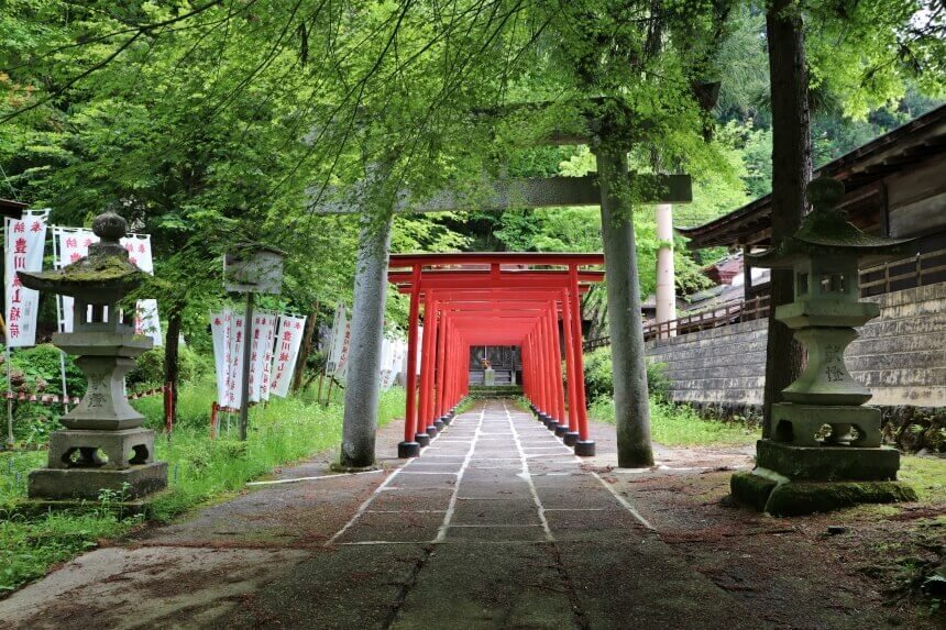 Takayama heeft een mooie wandelroute langs tempels