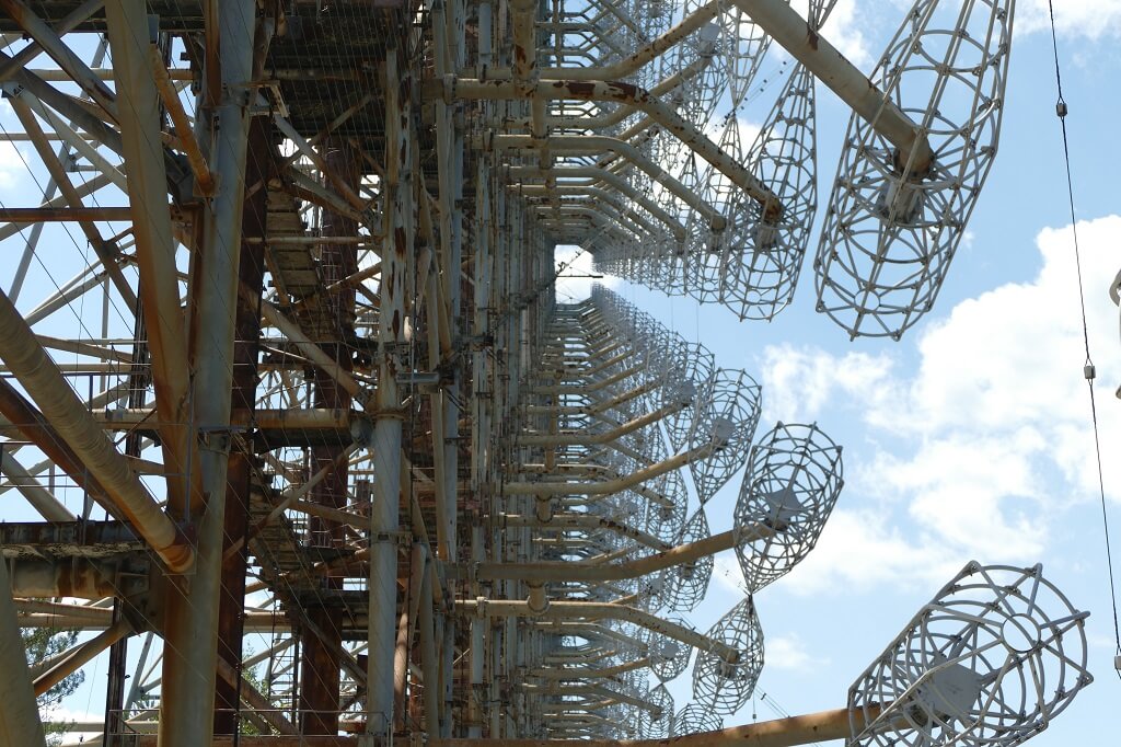 Het immense radarsysteem is niet te missen in Tsjernobyl