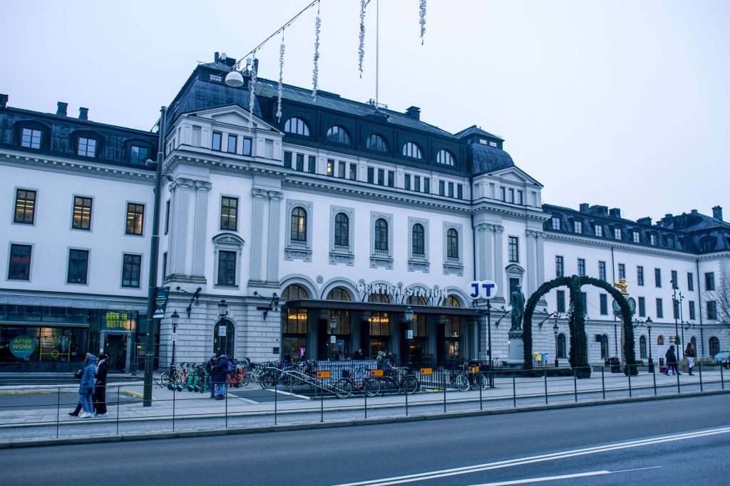 Het Centraal station van Stockholm is een knooppunt in de stad