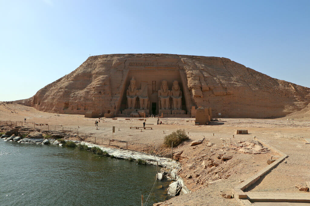 Abu Simbel moest worden gered van het water van het Nassermeer