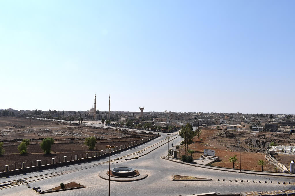 De stad Bosra is zelf nogal verlaten
