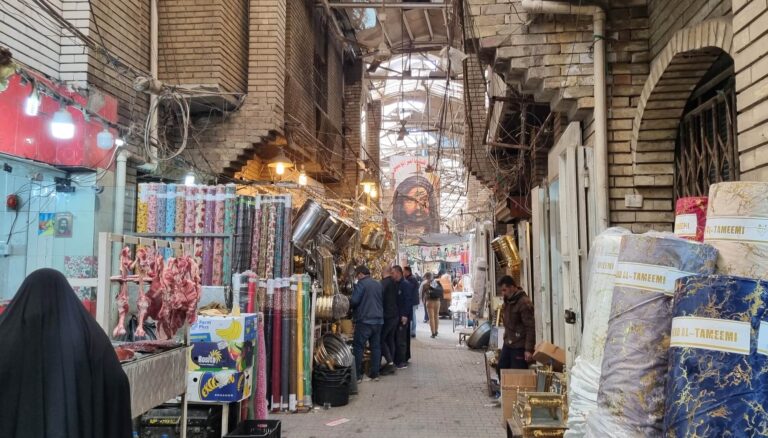 De kopermarkt in Bagdad is onderdeel van het historische centrum