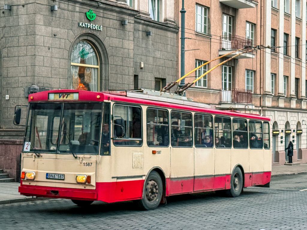 Oude trolleybus in Vilnius