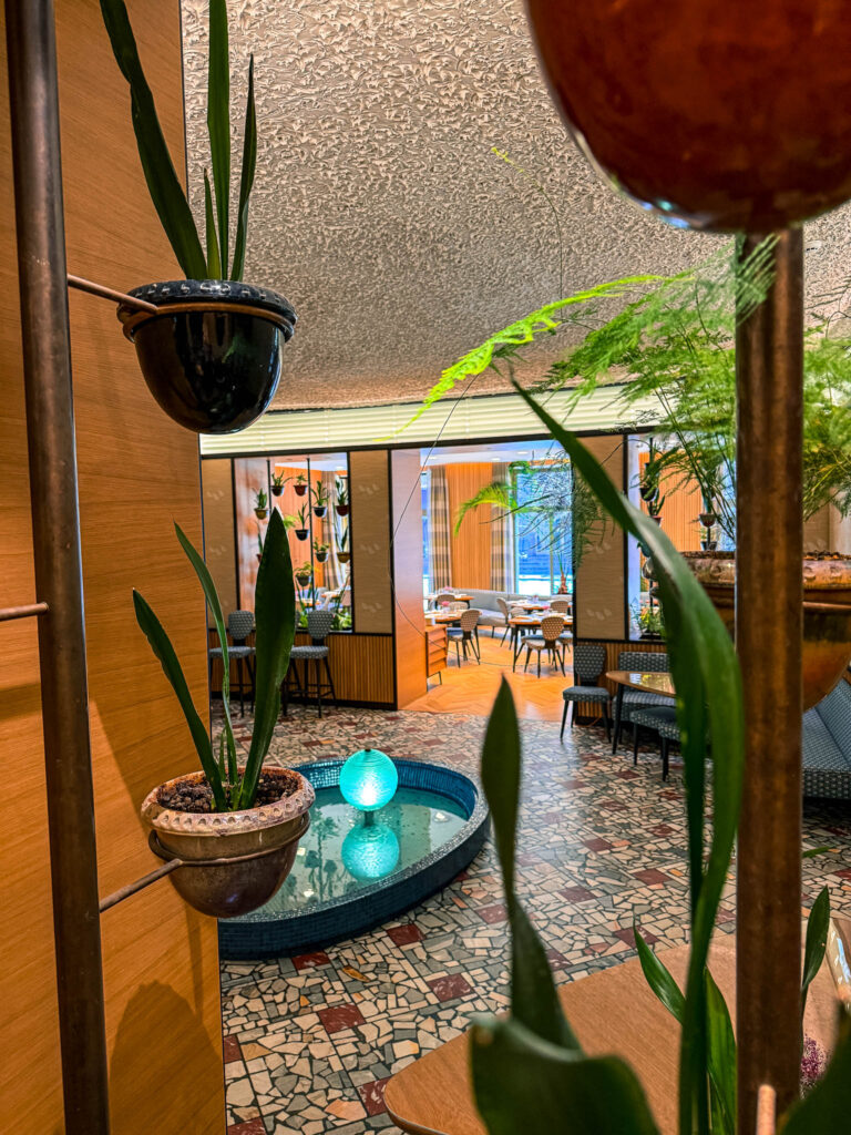 Ontbijtzaal van Neringa Hotel