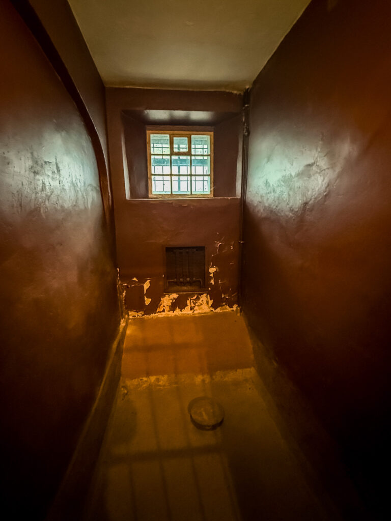 Martelkamer in het KGB museum in Vilnius
