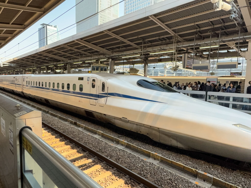 Reizen met de Shinkansen trein in Japan