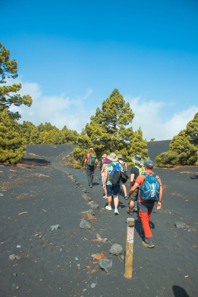 Wandeling naar de nieuwe vulkaan Tajogaite