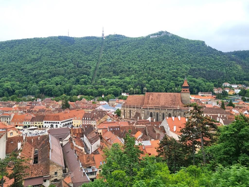 Uitzicht over Brasov in Transsylvanië