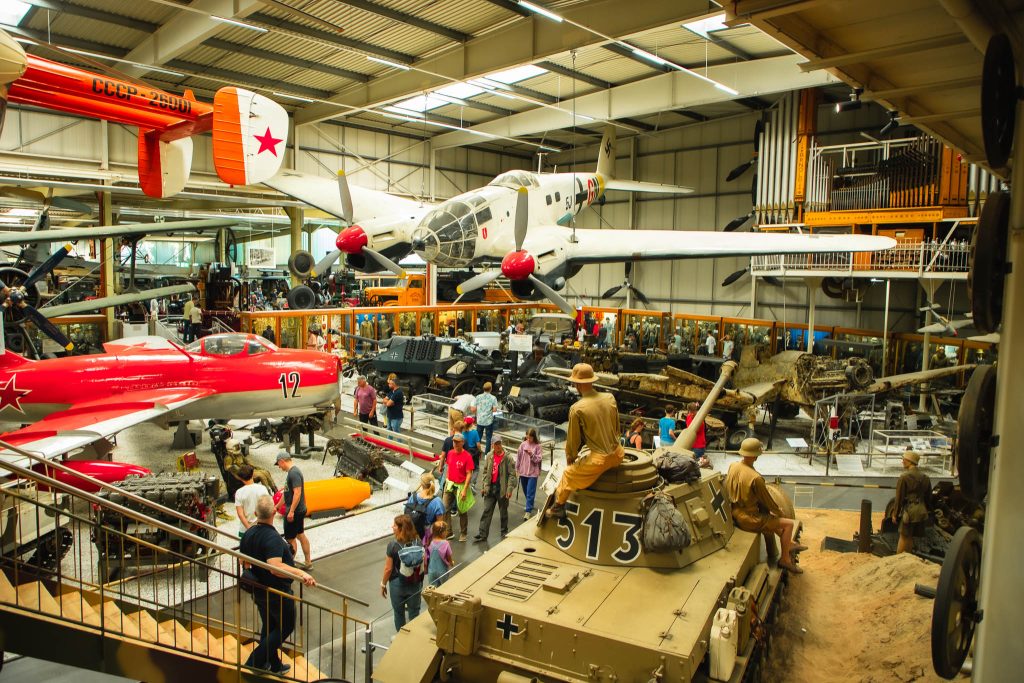 Legervoertuigen in het Technikmuseum Sinsheim
