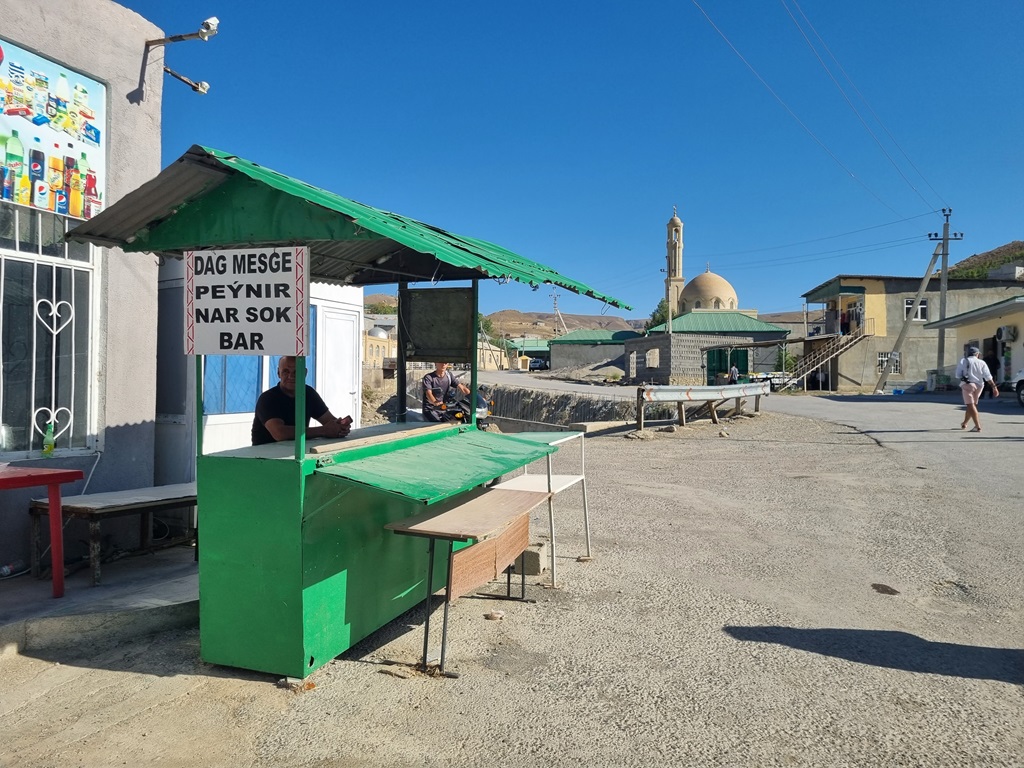 EEn bar in Nokhur, Turkmenistan
