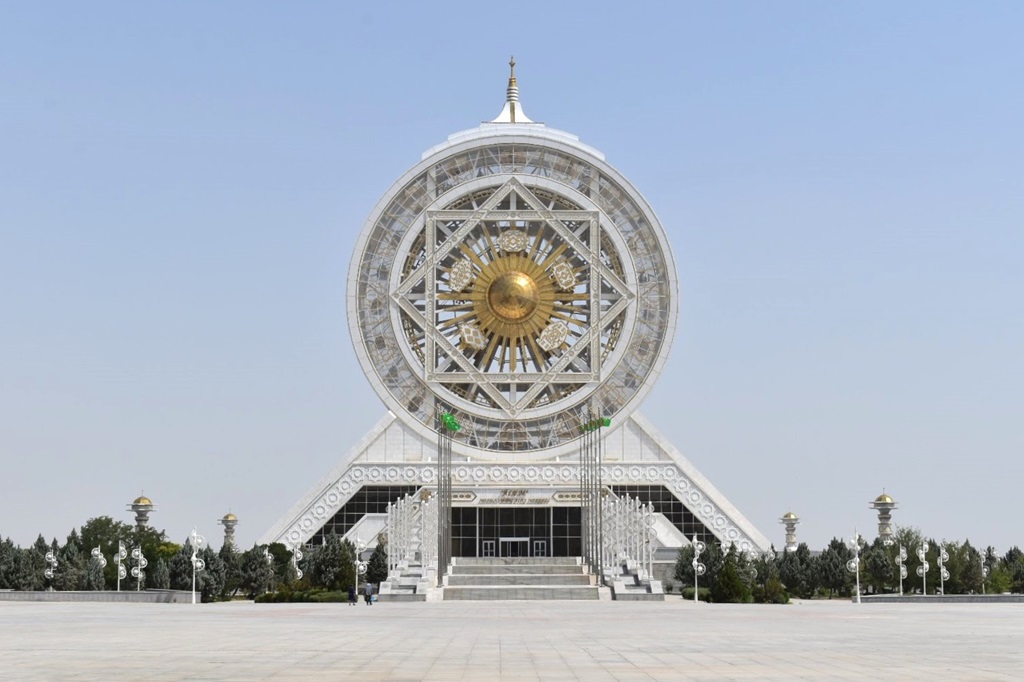Het grootste indoor reuzenrad ter wereld staat in Ashgabat