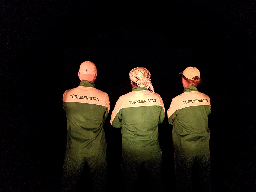 Turkmenistan Tracksuits zijn een cult-item in het land