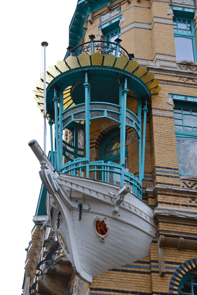 Tijdens een fietstour door Antwerpen zie je fantastische art-nouveau zoals het Boothuis