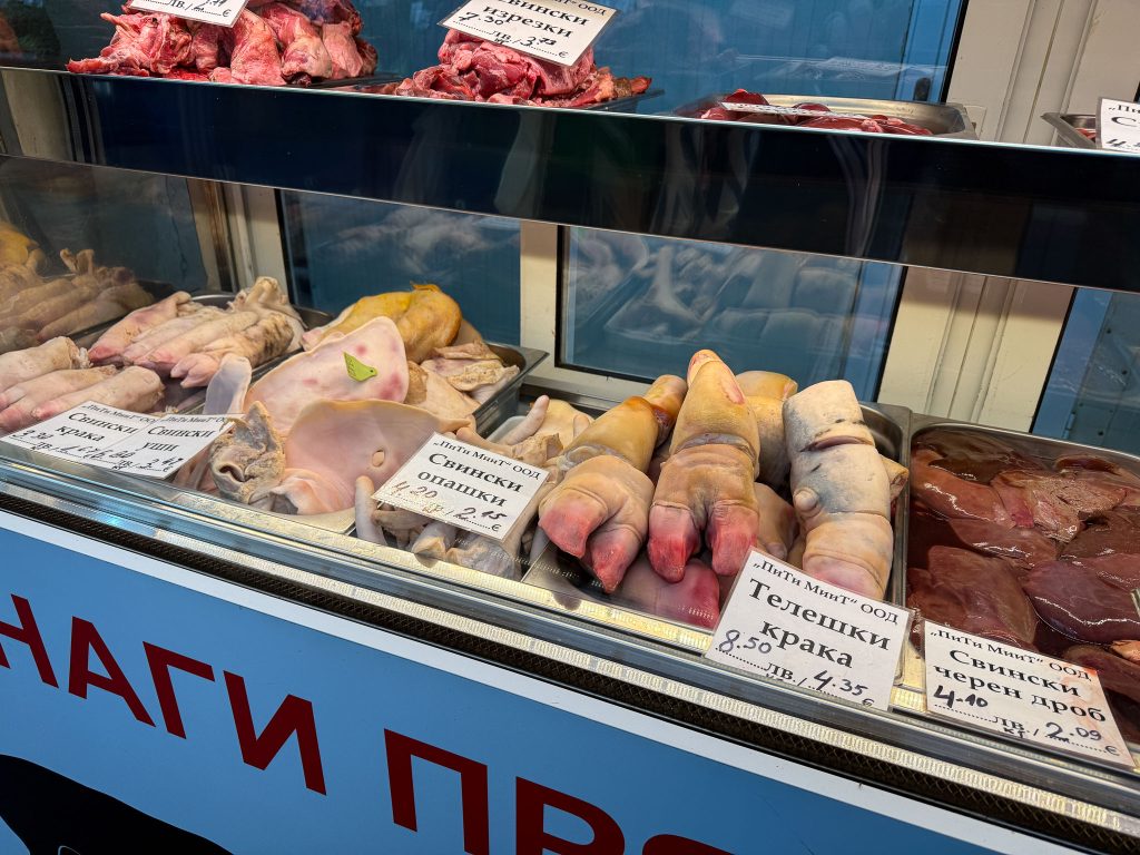 Varkenspoten op Woman’s market
