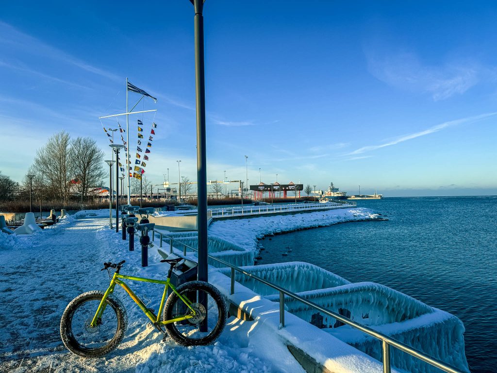 Fietsen Tallinn langs de Finse Golf