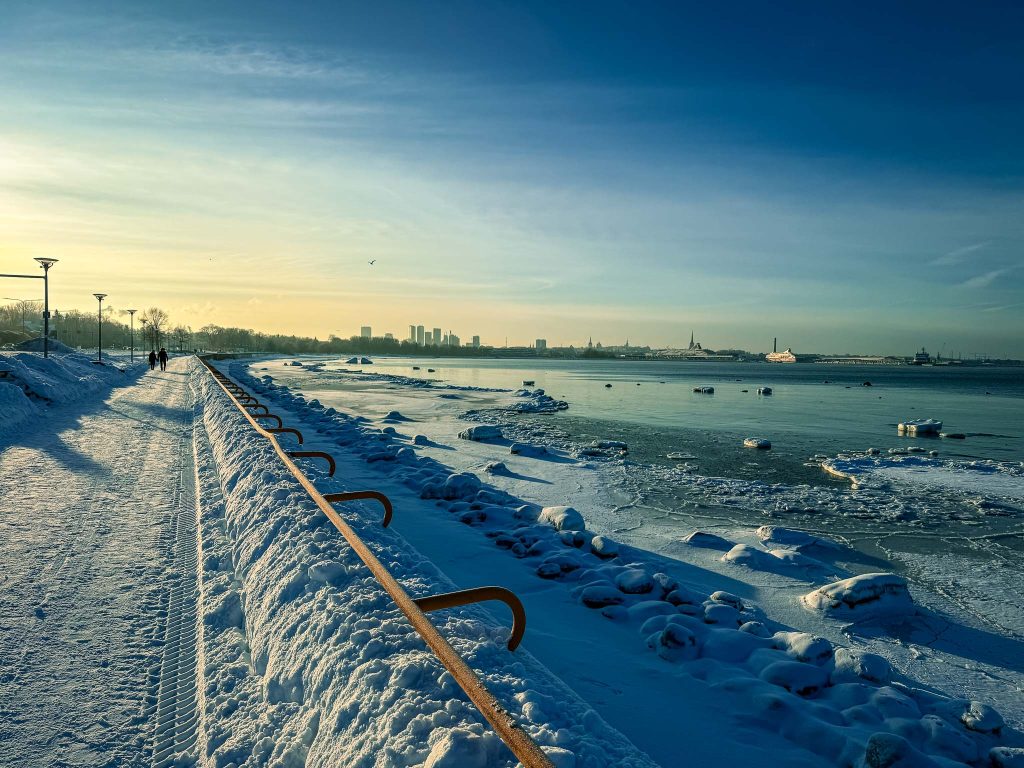 Fietsen Tallinn langs de Finse Golf