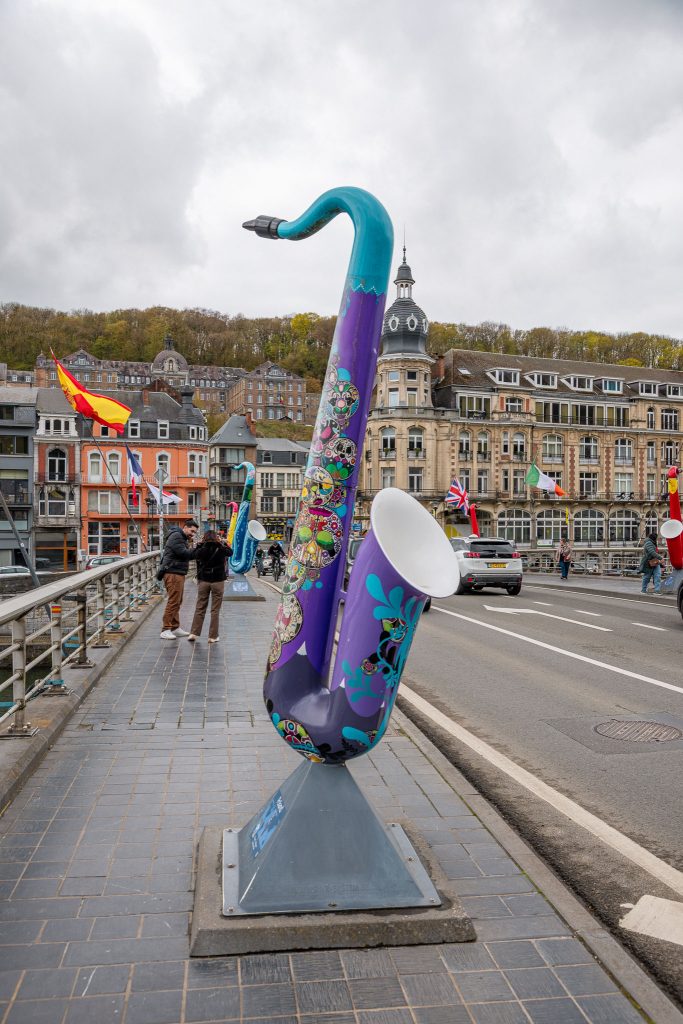 Saxofoons in Dinant