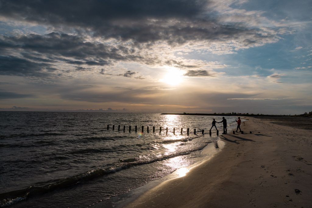 Zonsondergang Marker Wadden