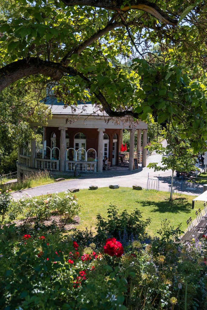 theehuisje in het Weißenburgpark in Stuttgart