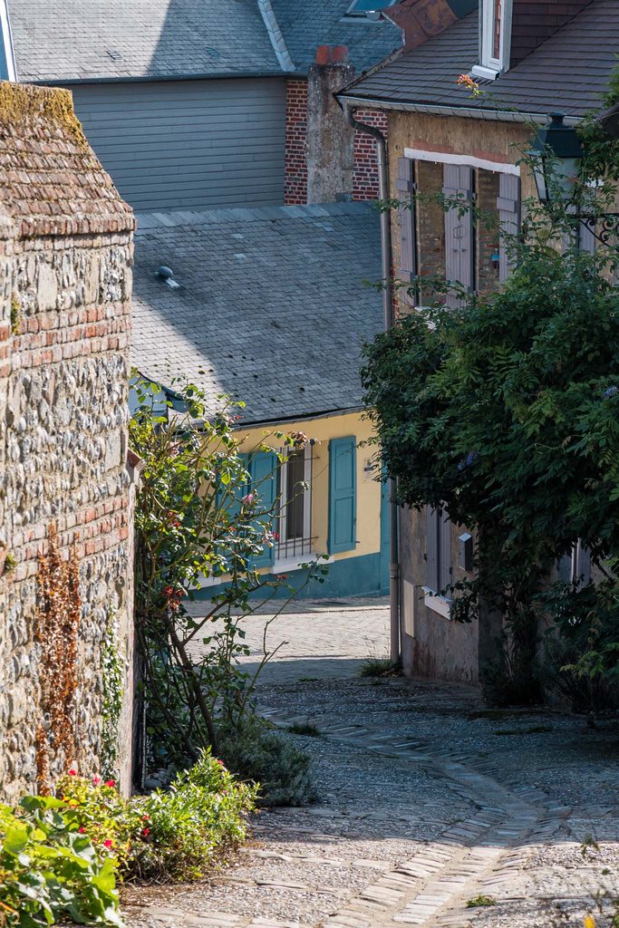Straat in het middeleeuwse hart van Saint-Valery-sur-Somme